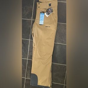 Arctix women’s snow pants.   Size medium.  Khaki color.   New with Tags